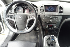 Opel INSIGNIA SPORTS TOURER 2.8 V6 TURBO 325 OPC