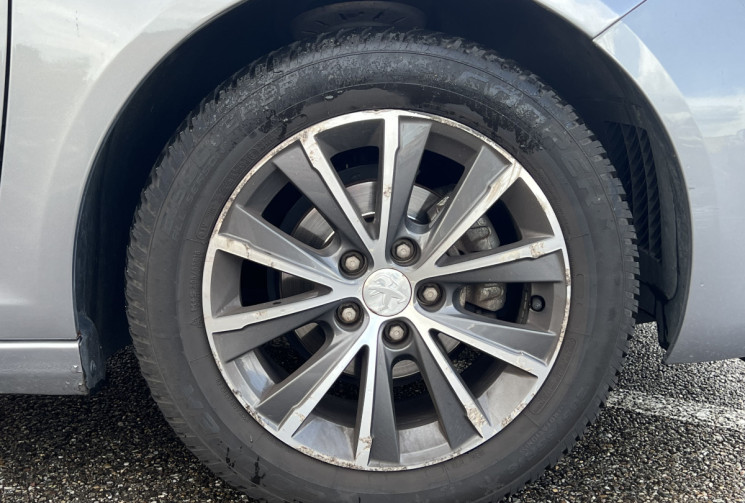 Peugeot 308 1.2 Puretech 82ch Style 5p