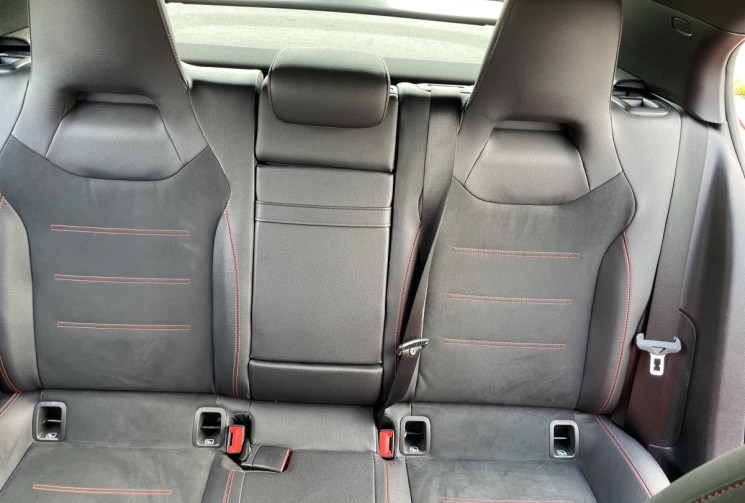 Mercedes Classe A A180 D 1.5  7G-DCT 116 CV BVA AMG LINE 