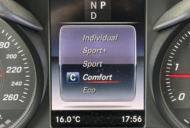 Mercedes GLC 220 d 4MATIC 9G-Tronic Executive 170 cv - SUIVI MERCEDES - TOIT OUVRANT