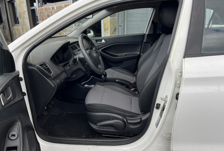 Hyundai I20  II Phase 2 1.2 i 84 cv