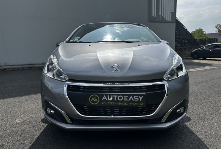 Peugeot 208 1.5 BLUEHDI 100ch Signature 1ère 