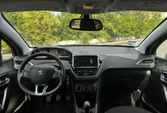 Peugeot 208 1.5 BLUEHDI 100ch Signature 1ère 