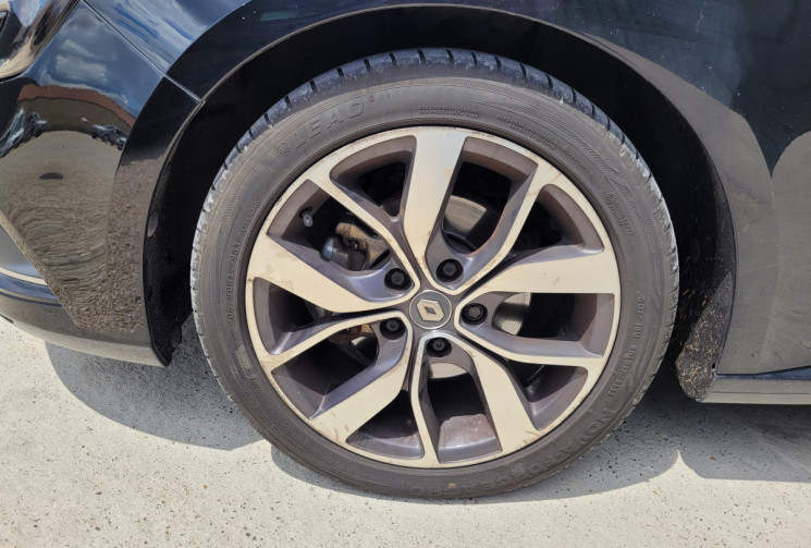 Renault Megane IV TCE 130 ENERGY INTENS