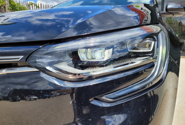 Renault Megane IV TCE 130 ENERGY INTENS
