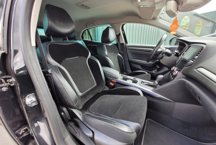 Renault Megane IV TCE 130 ENERGY INTENS