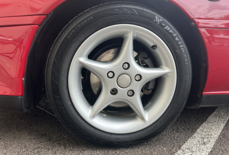 Toyota MR 2 2.0 GTI 16V 160 CH 