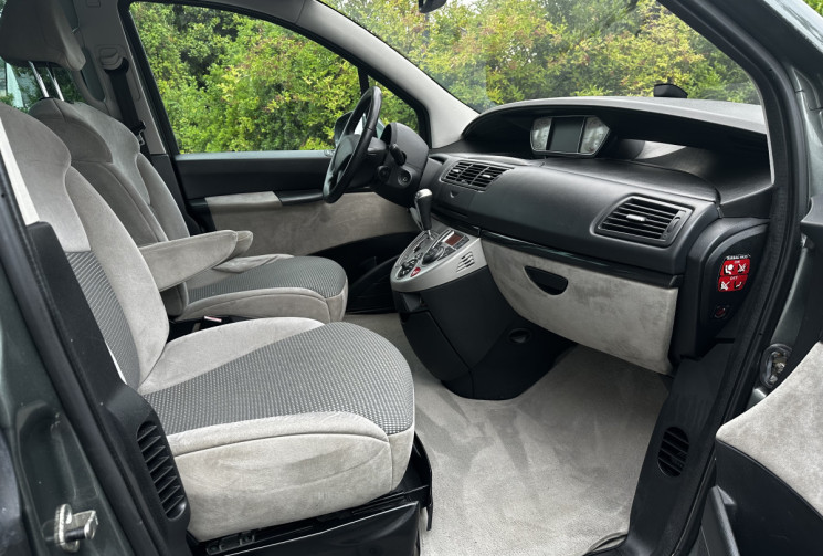 Peugeot 807 2.0 HDI 163ch Allure Superbe état