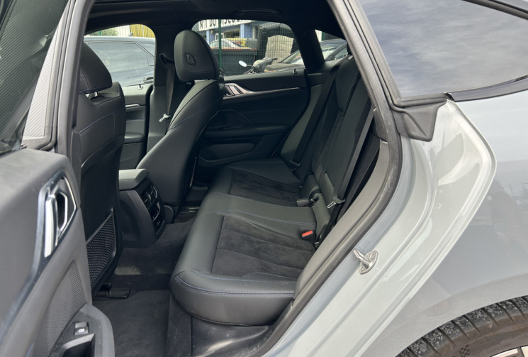 BMW i4 eDrive40 340 Ch M Sport * TOIT OUVRANT * 1 ER MAIN * CARPLAY