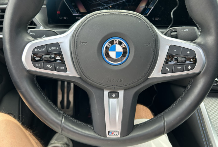 BMW i4 eDrive40 340 Ch M Sport * TOIT OUVRANT * 1 ER MAIN * CARPLAY