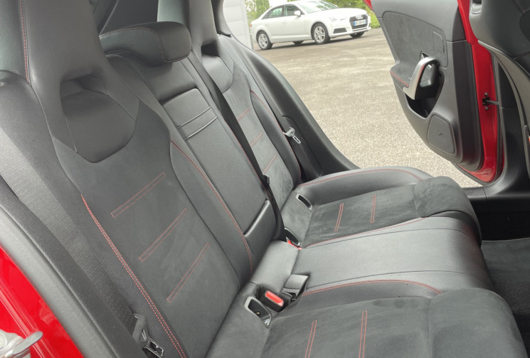 Mercedes Classe A A180 D 1.5  7G-DCT 116 CV BVA AMG LINE 
