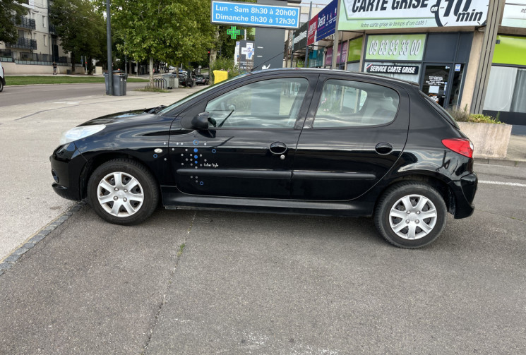 Peugeot 206+ 1.4 i 75 cv