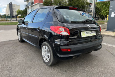 Peugeot 206+ 1.4 i 75 cv