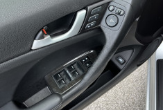 Honda ACCORD Berline 2.2 i-DTEC DPF Auto-S 150 cv Boîte auto