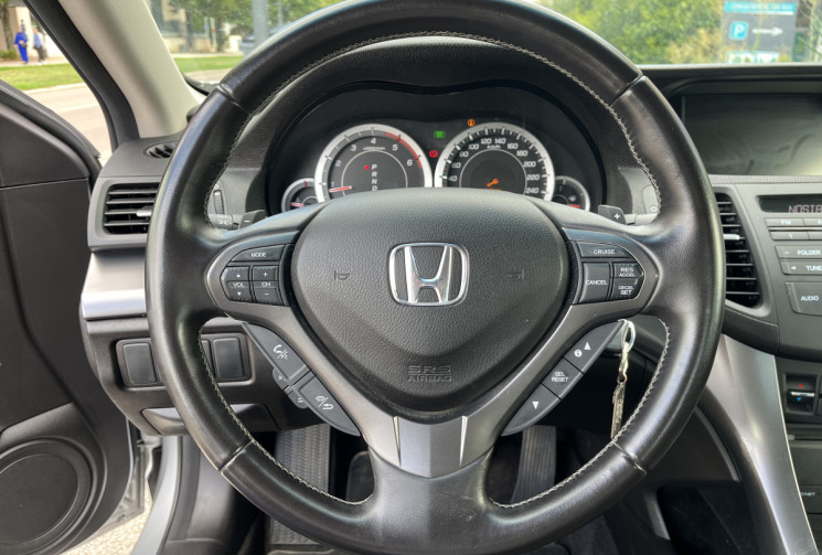 Honda ACCORD Berline 2.2 i-DTEC DPF Auto-S 150 cv Boîte auto