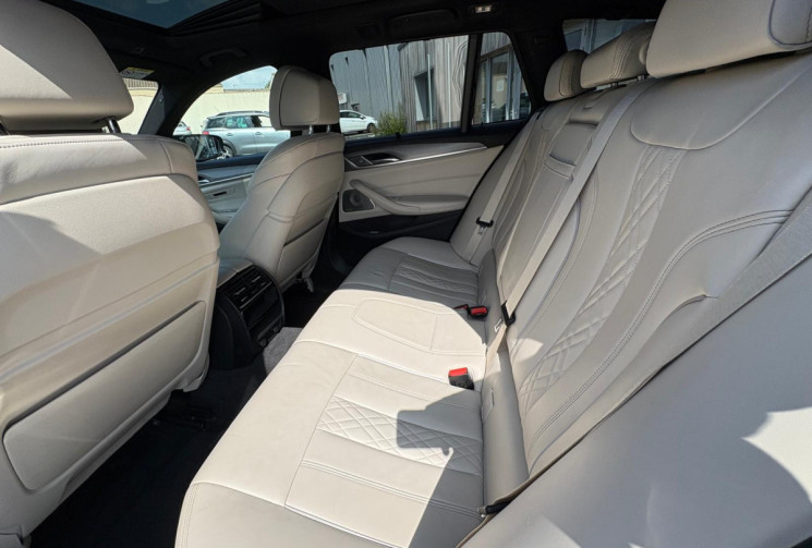 BMW SERIE 5 TOURING  540 D XDRIVE 3.0 D 320 PACK M PERFORMANCE/ ETAT IRREPROCHABLE/ GARANTIE 12 MOIS