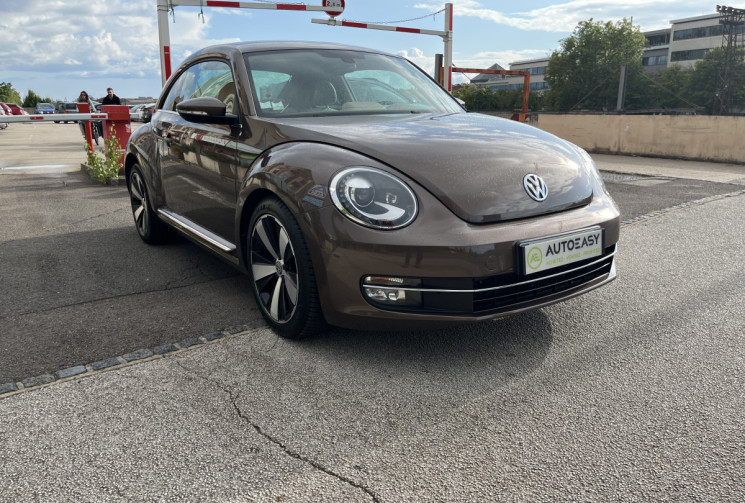 Volkswagen New Beetle II 1.4 TSi DSG 160 cv Boîte auto