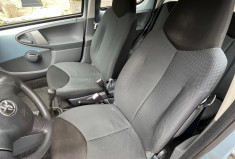 Toyota Aygo 5 Portes 1.0 VVTi 68 cv