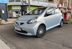 Toyota Aygo 5 Portes 1.0 VVTi 68 cv