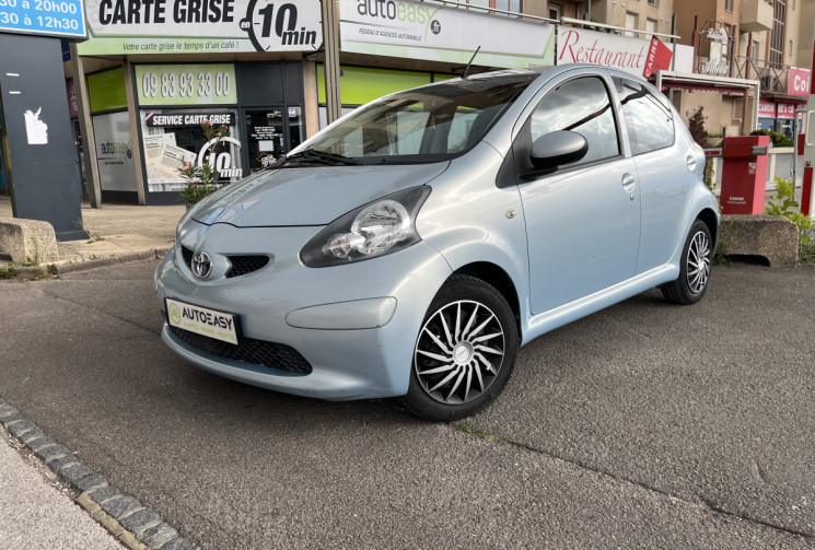 Toyota Aygo 5 Portes 1.0 VVTi 68 cv
