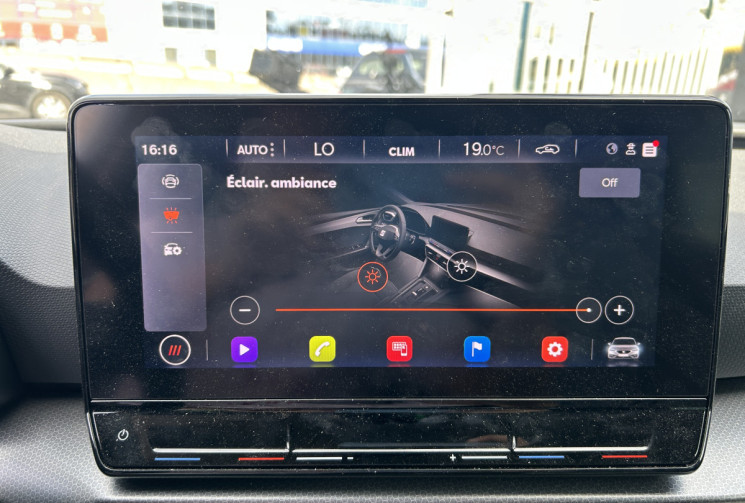 SEAT Leon 1.0 eTSI 110 Ch DSG7 Urban * CARPLAY * CAMERA * DIGITAL COCKPIT