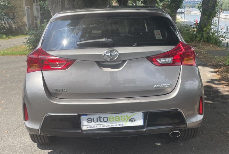 Toyota AURIS 2.0 D4-D SKYBLUE DYNAMIC 124