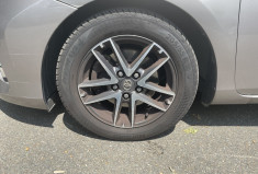 Toyota AURIS 2.0 D4-D SKYBLUE DYNAMIC 124