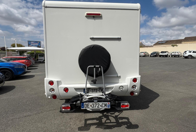 Ford Transit 2.2 CAMPING CAR CHAUSSON BEST OF 04 / GARANTIE 12 MOIS 