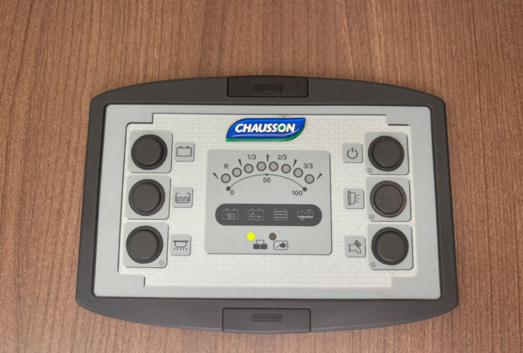 Ford Transit 2.2 CAMPING CAR CHAUSSON BEST OF 04 / GARANTIE 12 MOIS 