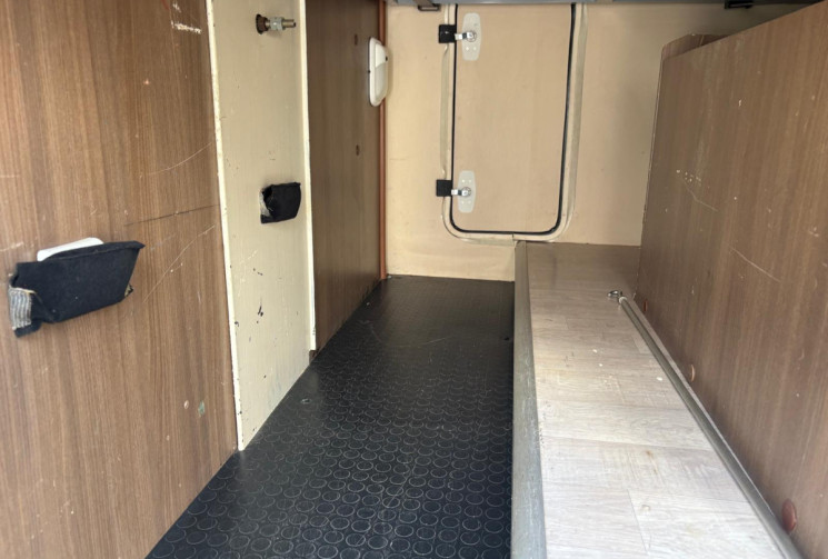 Ford Transit 2.2 CAMPING CAR CHAUSSON BEST OF 04 / GARANTIE 12 MOIS 