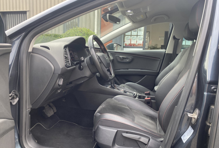 SEAT LEON ST 1.5 TSI DSG7 FR 150 / Car play / Attelage