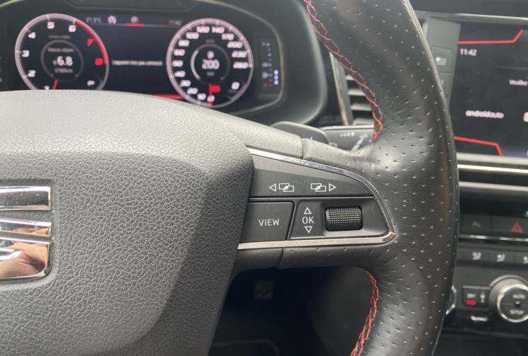 SEAT LEON ST 1.5 TSI DSG7 FR 150 / Car play / Attelage