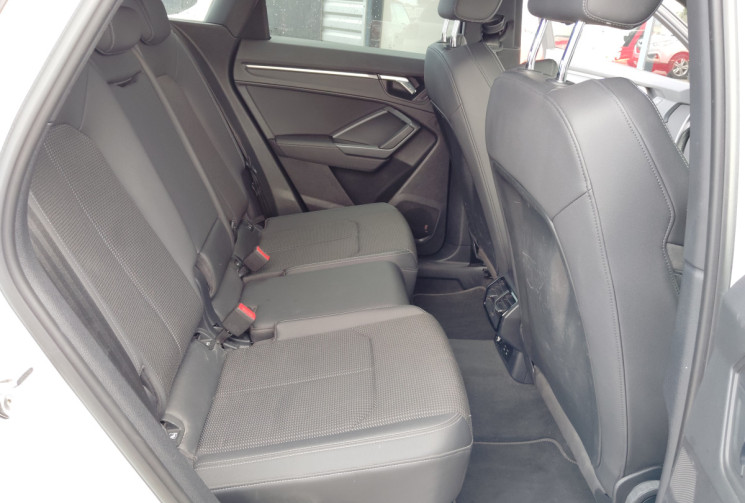 Audi Q3 35 TDI 150ch S line S tronic 7