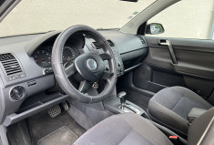 Volkswagen Polo IV 1.4 i 75cv BVA