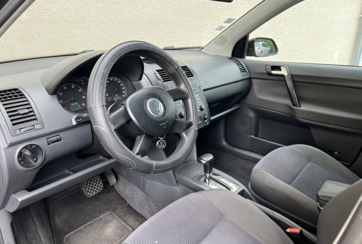 Volkswagen Polo IV 1.4 i 75cv BVA