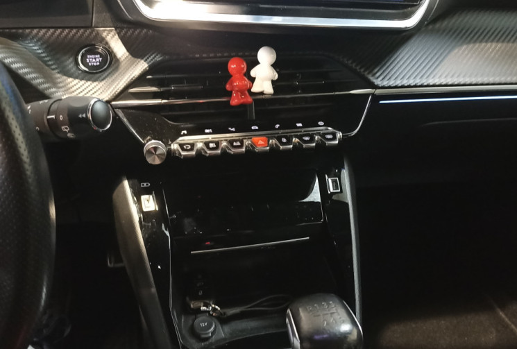 Peugeot 2008 1.2 PureTech 130 ch S&S GT/Courroie de distribution changée 03/2025