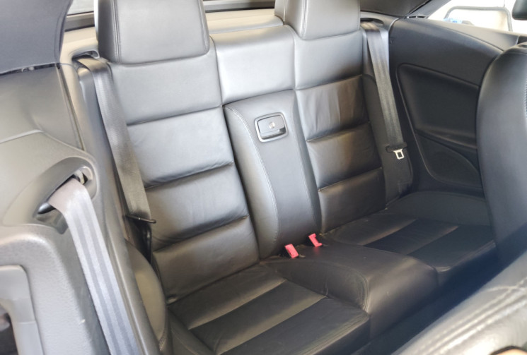 Volkswagen Eos 2.0 TDI 140ch BlueMotion 