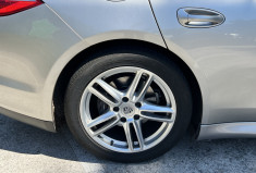 Porsche Panamera V6 3.0 D 250 Tiptronic / Suivi Porsche / Toit Ouvrant / Caméra / Bose / Attelage 