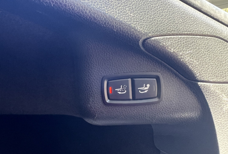 Porsche Panamera V6 3.0 D 250 Tiptronic / Suivi Porsche / Toit Ouvrant / Caméra / Bose / Attelage 