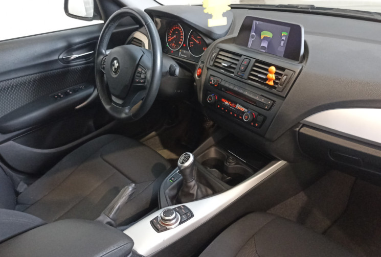 BMW Série 1 120d 184 ch Executive/5 portes/Toit ouvrant panoramique