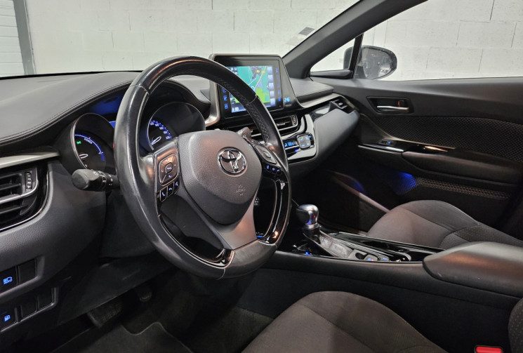 Toyota C-HR 122 cv edition rc18 / attelage