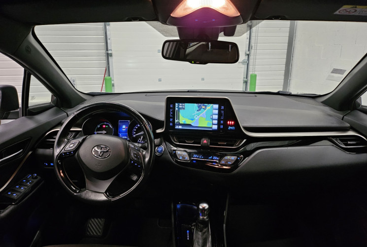 Toyota C-HR 122 cv edition rc18 / attelage