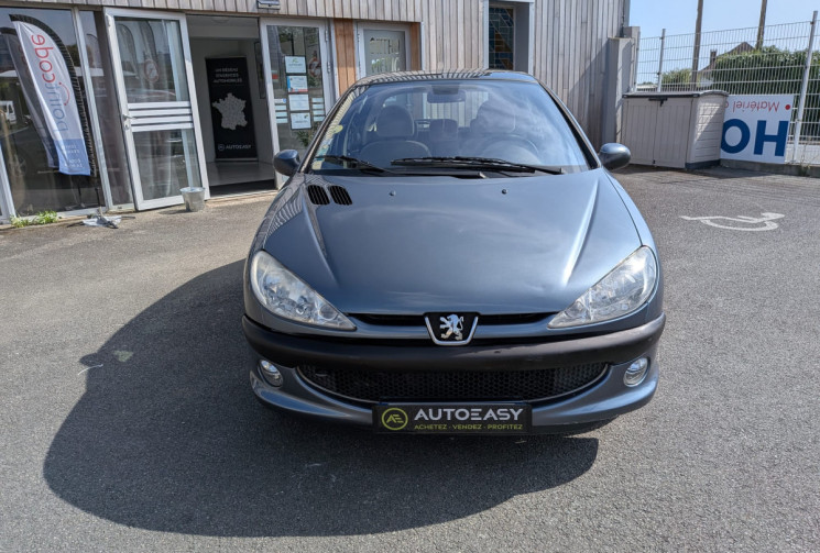Peugeot 206  1.6 i 16V 110  / IDEAL JEUNE CONDUCTEUR / GARANTIE 12 MOIS