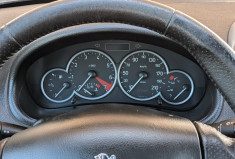 Peugeot 206  1.6 i 16V 110  / IDEAL JEUNE CONDUCTEUR / GARANTIE 12 MOIS