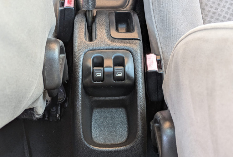 Peugeot 206  1.6 i 16V 110  / IDEAL JEUNE CONDUCTEUR / GARANTIE 12 MOIS