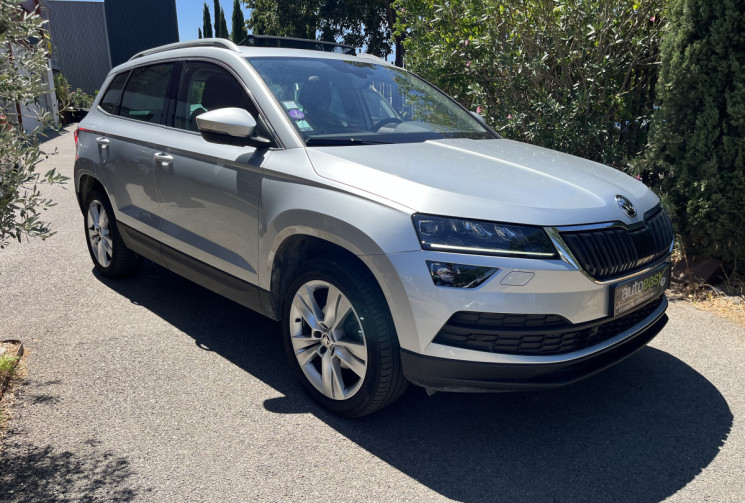 Skoda Karoq 1.5 TSI ACT 150ch Style DSG / TOIT OUVRANT / SIÈGES ÉLECTRIQUES CHAUFFANTS