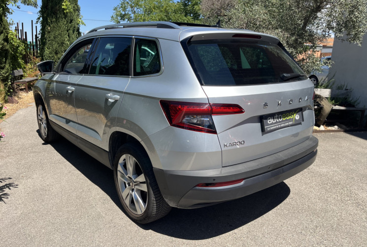 Skoda Karoq 1.5 TSI ACT 150ch Style DSG / TOIT OUVRANT / SIÈGES ÉLECTRIQUES CHAUFFANTS