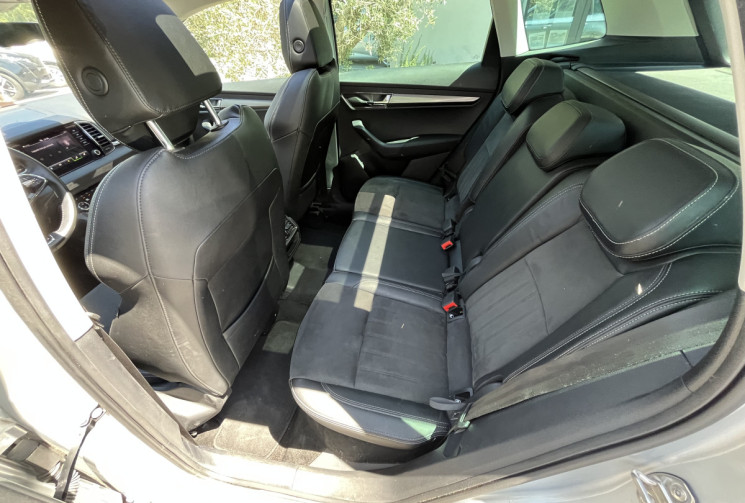 Skoda Karoq 1.5 TSI ACT 150ch Style DSG / TOIT OUVRANT / SIÈGES ÉLECTRIQUES CHAUFFANTS