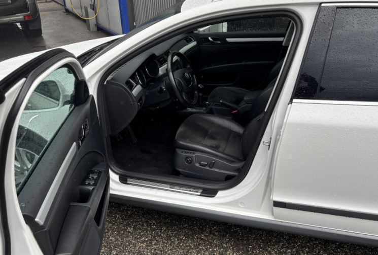 Skoda SUPERB II Combi 4x4 2.0 TDi 16V DPF 170 ch