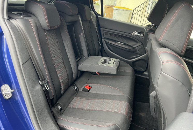 Peugeot 308 II T9 1.6 BlueHDi EAT6 S&S 120 CH GT LINE